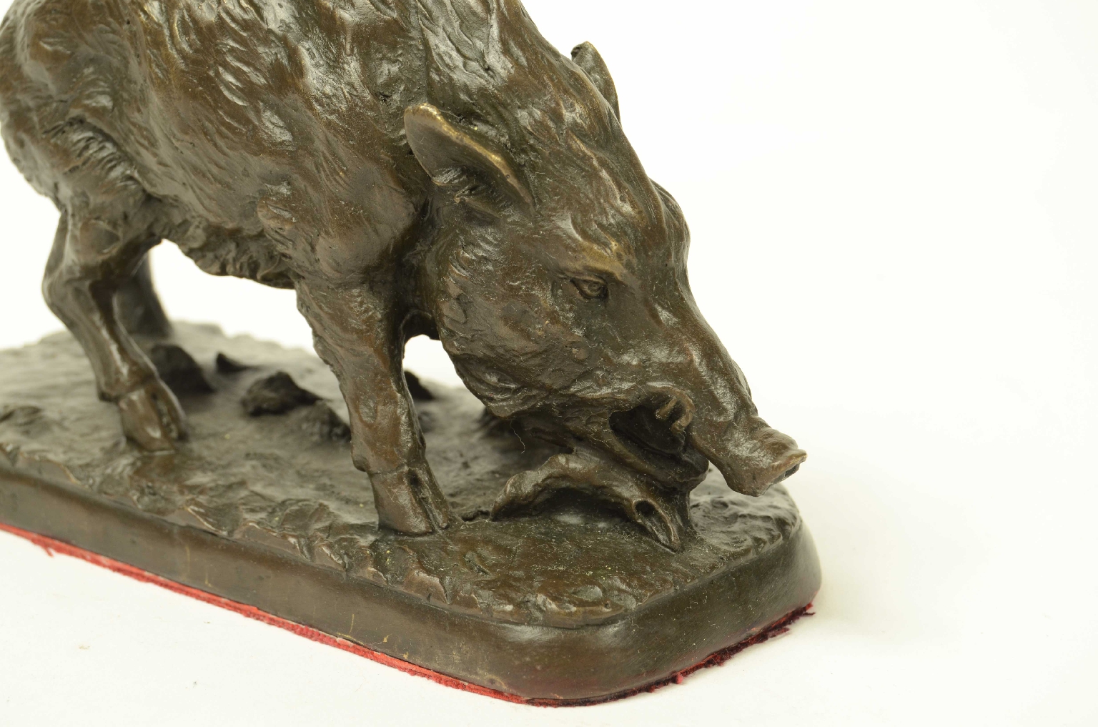 Peculiarity/11asc-Bronze Boar