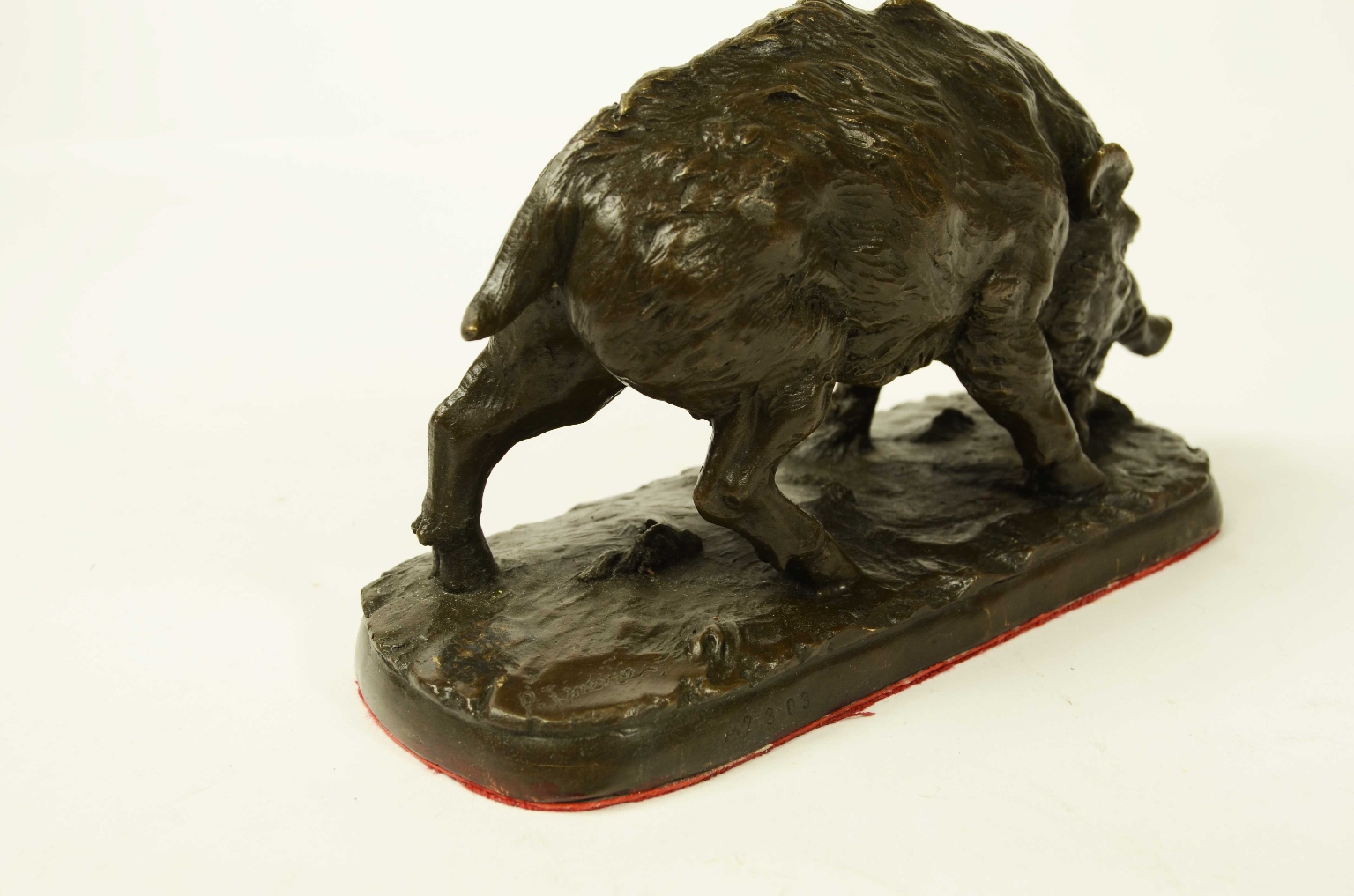Peculiarity/11asc-Bronze Boar