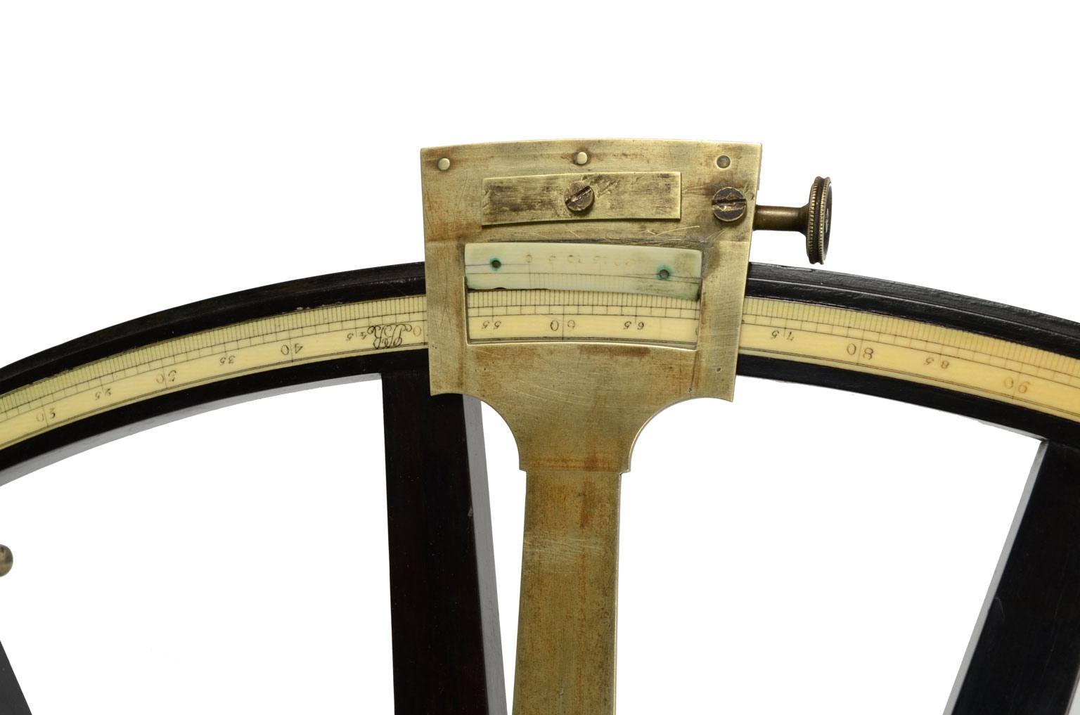 Nautical antiques/1V-Octant