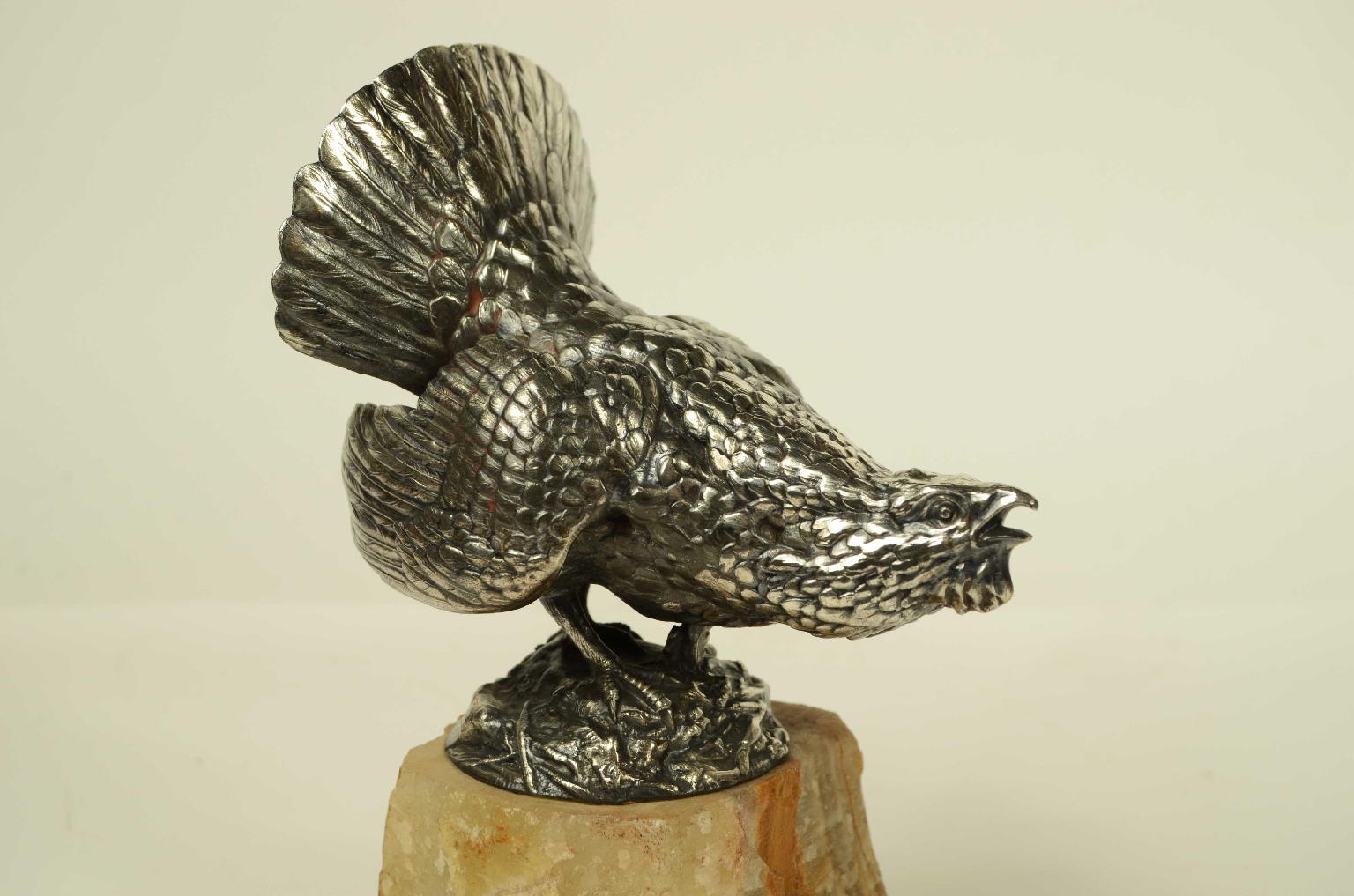 Curiosit&agrave;/22sc-Scultura Gallo Cedrone