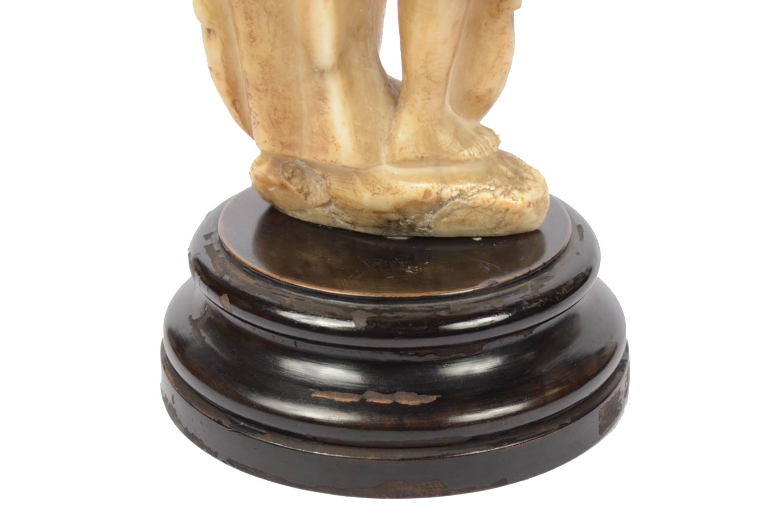 Nautical antiques/2473-Alabaster sculpture