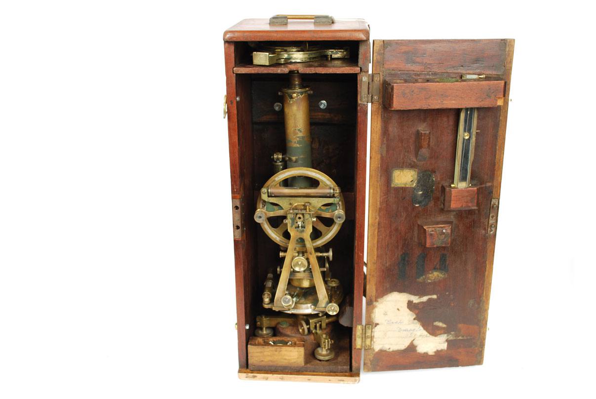 Strumenti di misura antichi/250A-Tacheometro Troughton