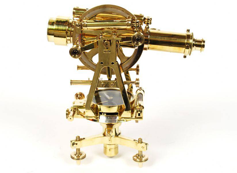 Strumenti di misura antichi/2573-Teodolite antico XIX sec