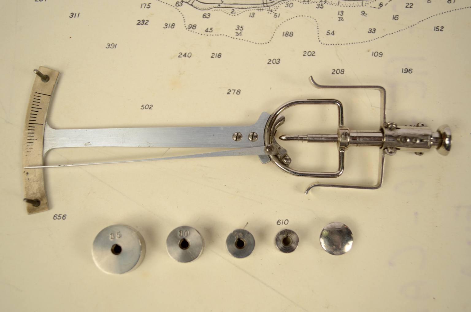 Old medical instruments/281-Tonometer Jacobsen