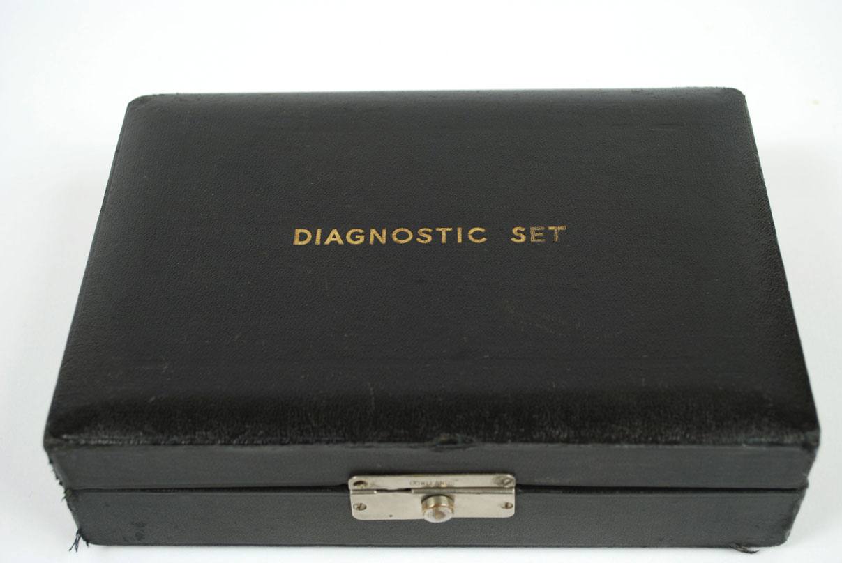 Old medical instruments/291-Gowllands ophthalmoscope