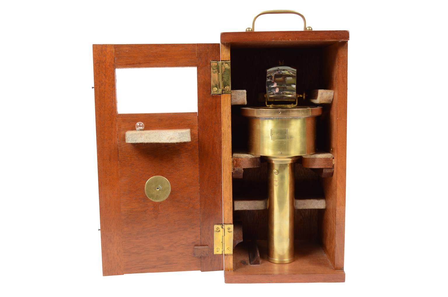 Bussole antiche/3081B-Bussola Vion 1900