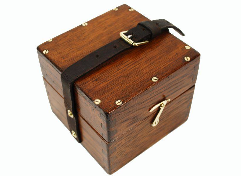 Antique compasses/3181-Landing compass