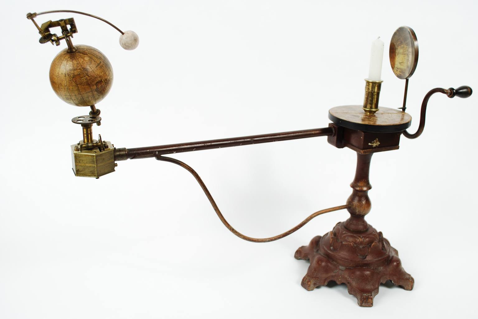 Antique astronomical instruments/3568-Orrery XIX century