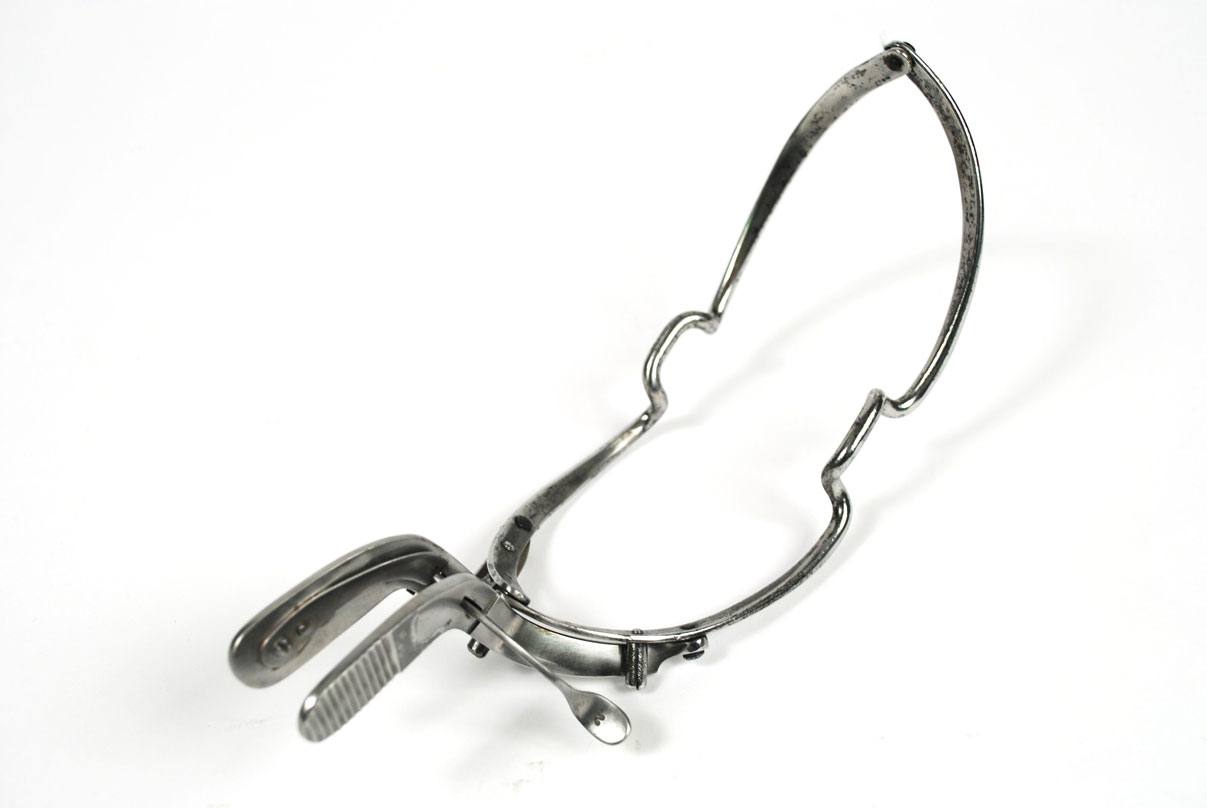Old medical instruments/359-Jennings mouth gag