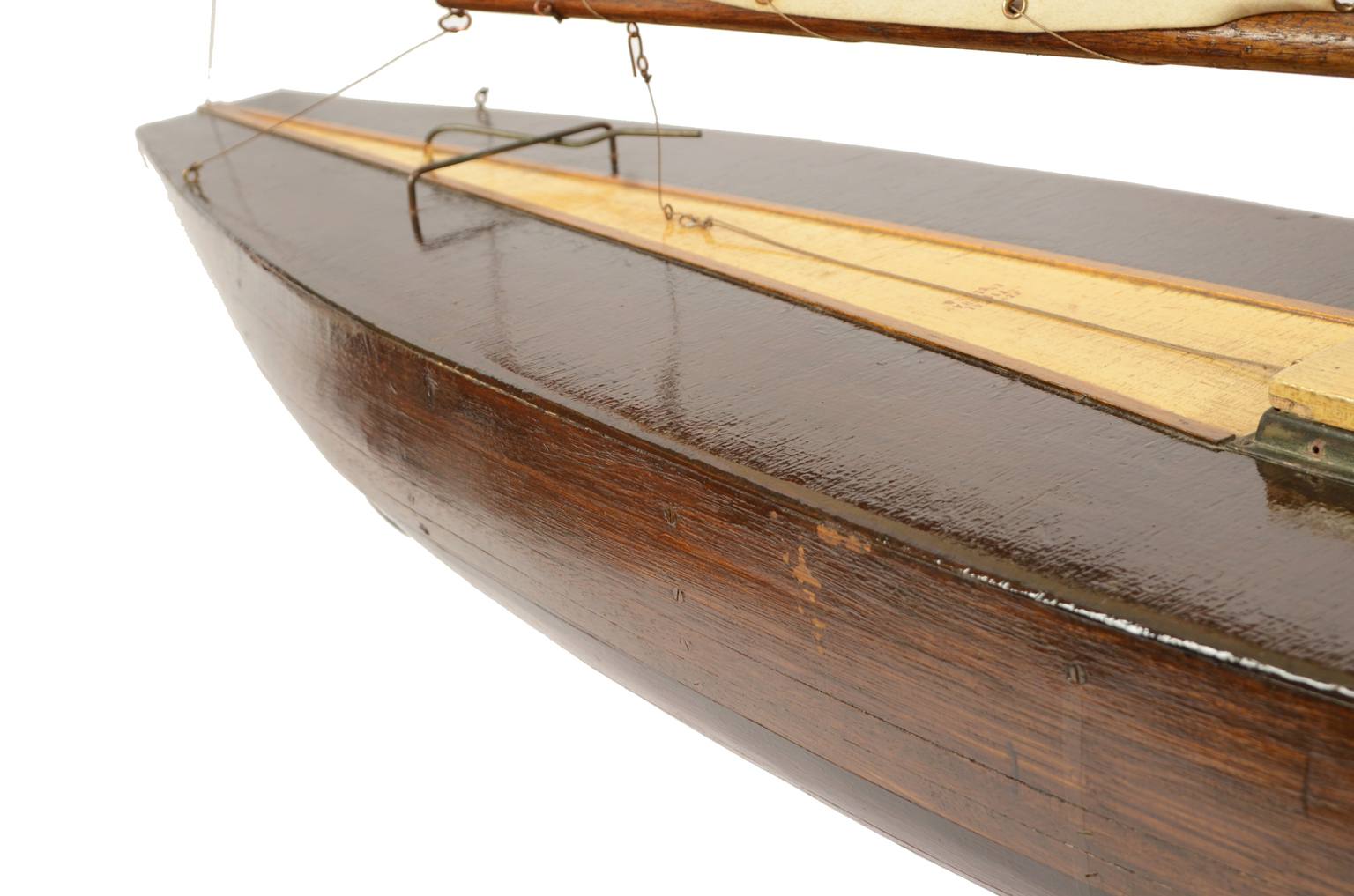 Old ship models/39-Antique sloop 1930s
