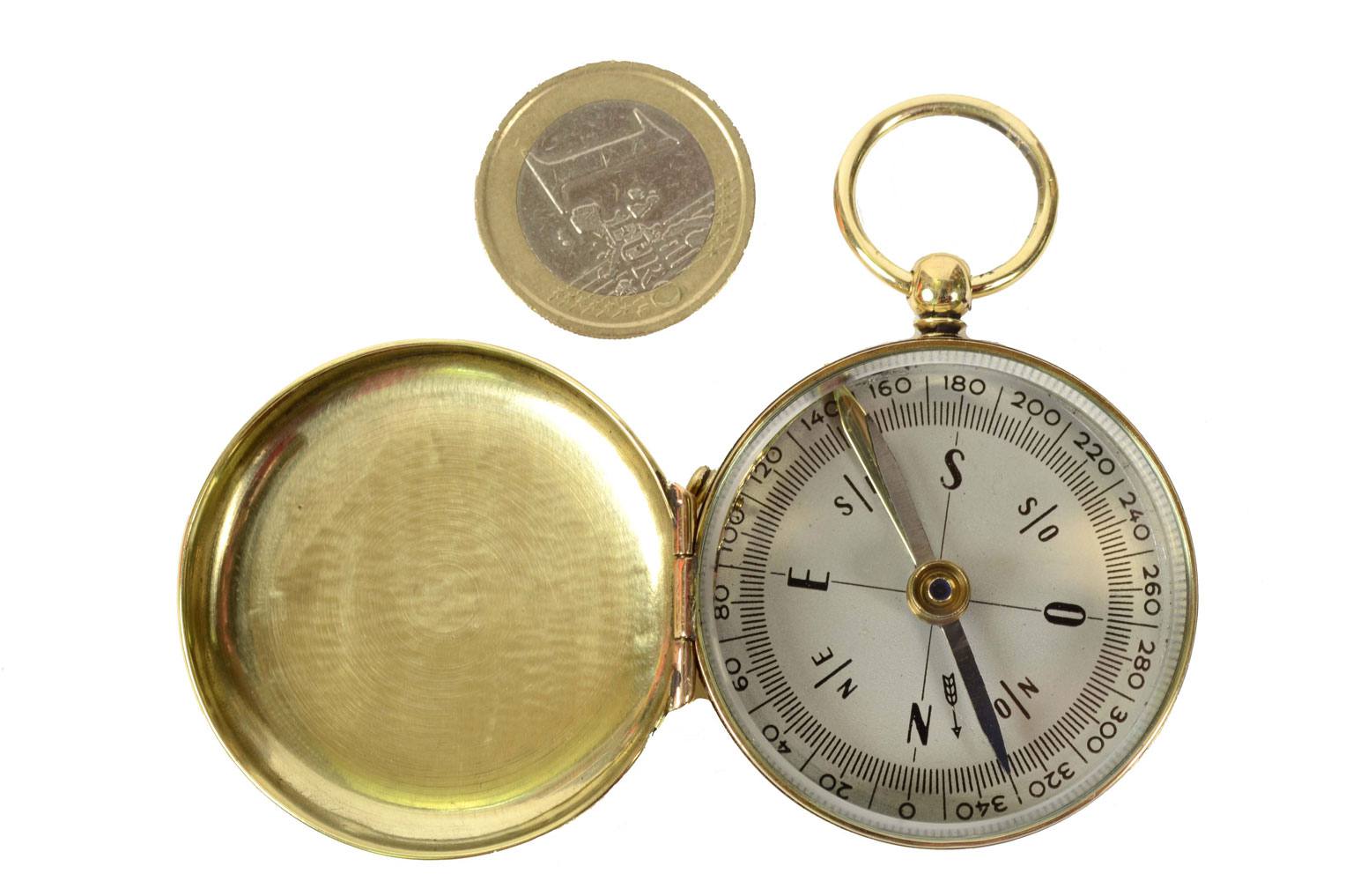 Antique compasses/4132-Brass compass