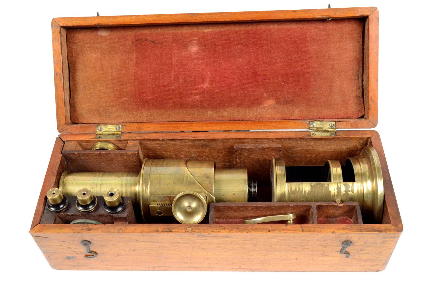 Old medical instruments/4284-Brass drum microscope