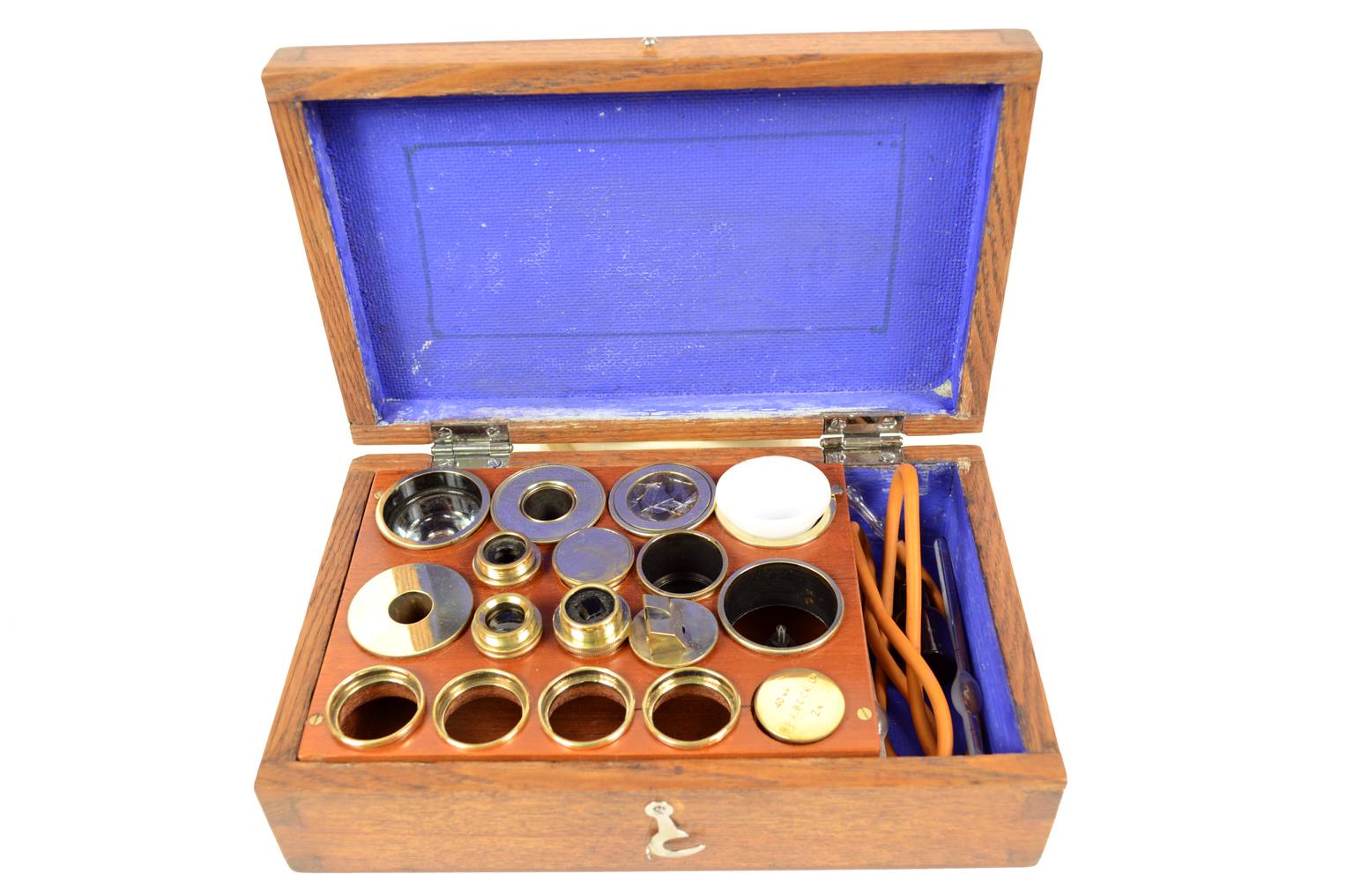 Old medical instruments/4537-Beck microscope