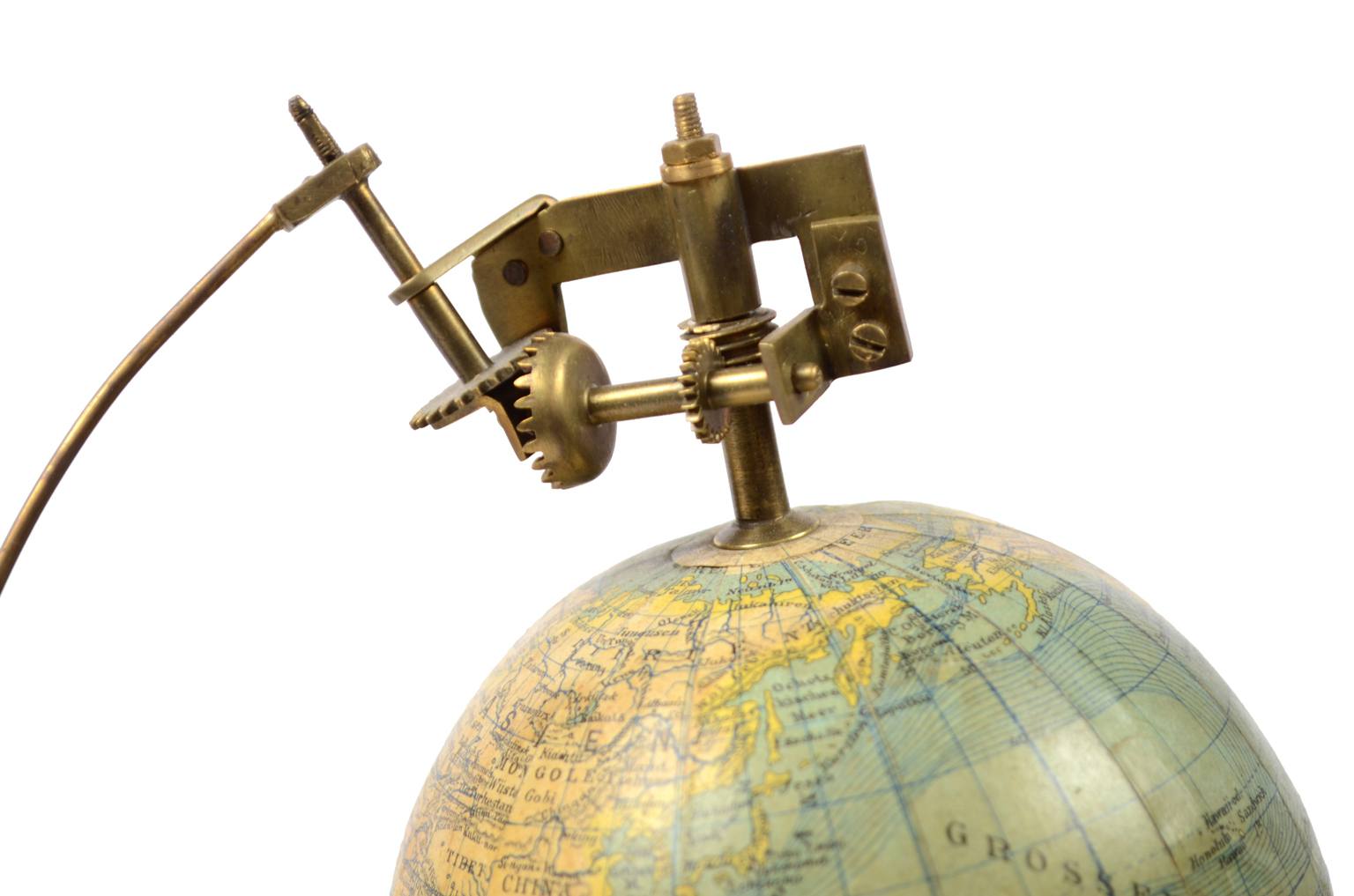 Antique astronomical instruments/457A-Felkl orrery