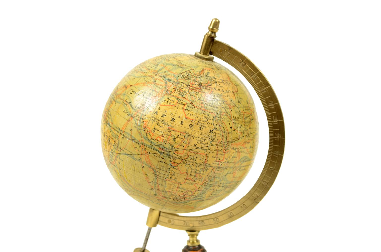 Antique globes-world maps/4582-French globe