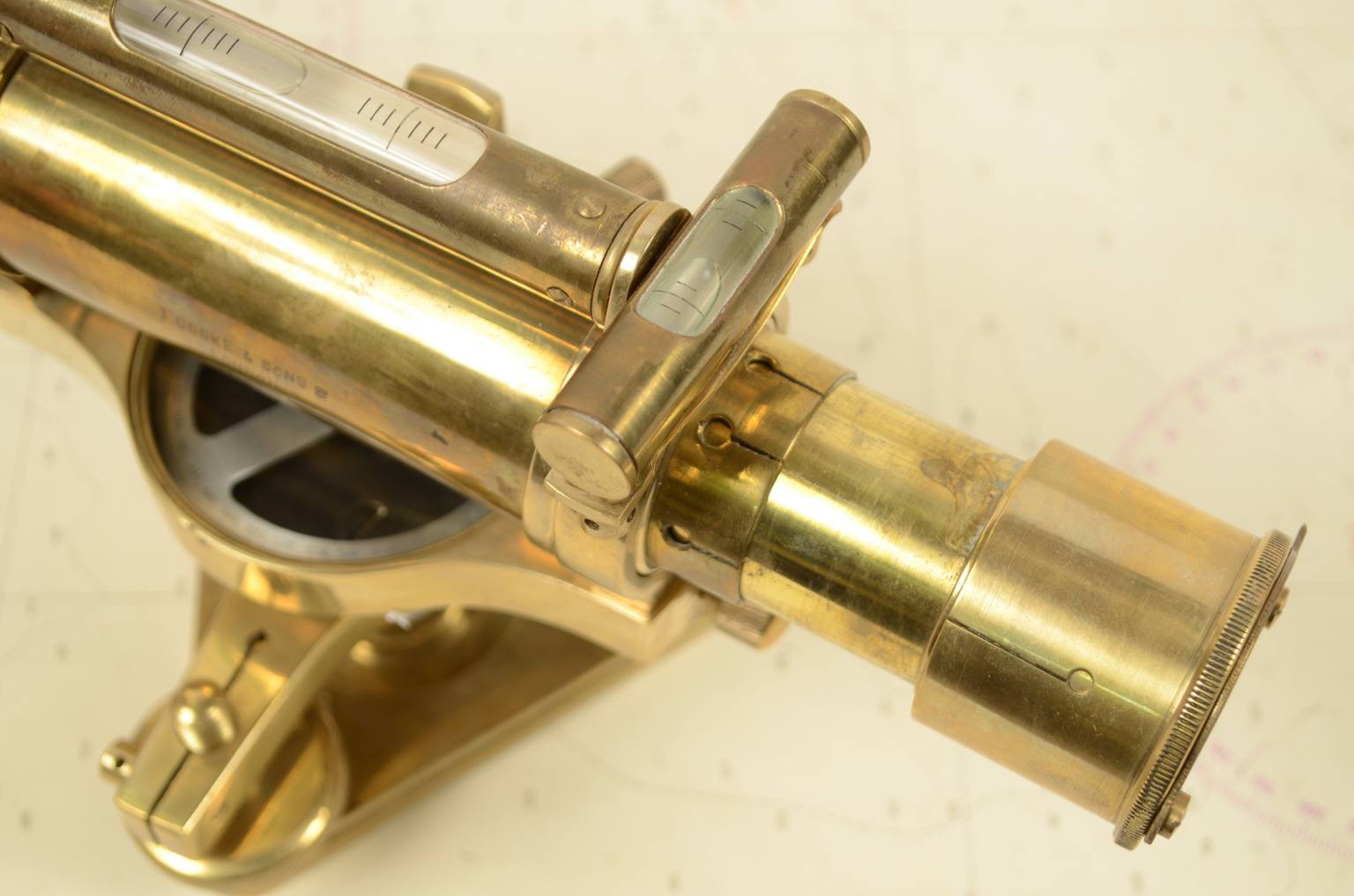 Antique measuring instruments/4711-Cooke level