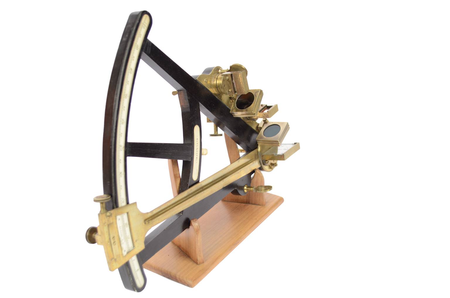 Nautical antiques/4907A-Antique Cook octant