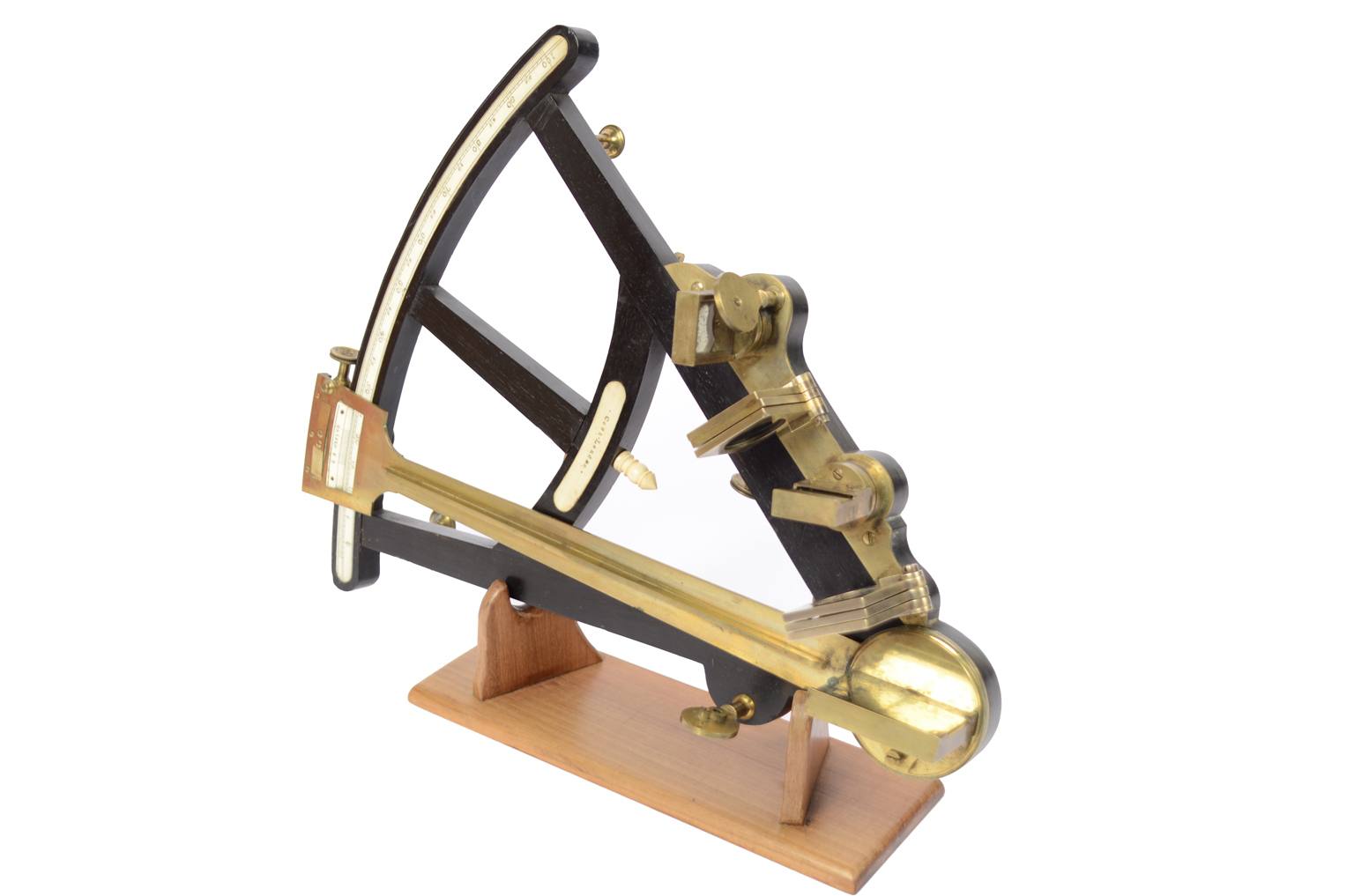 Nautical antiques/4907A-Antique Cook octant