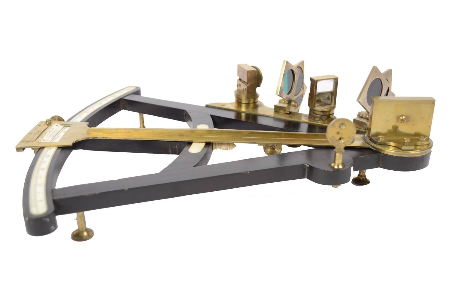 Nautical antiques/4907A-Antique Cook octant