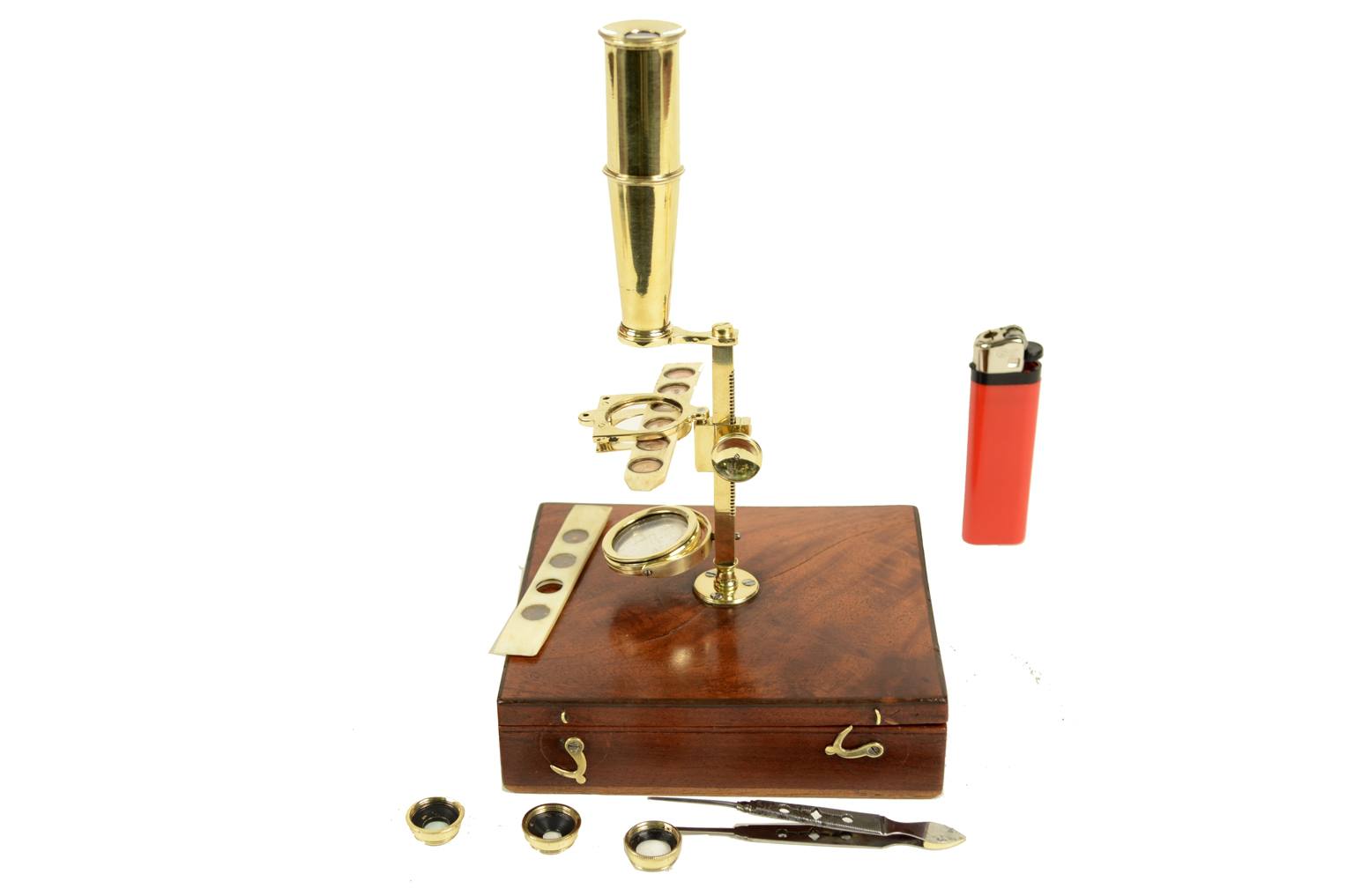 Old medical instruments/4913-Cary London microscope