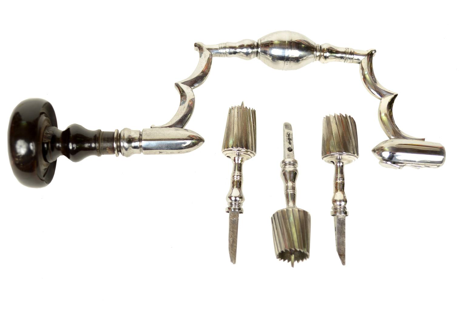 Old medical instruments/5087-Set of surgical instruments