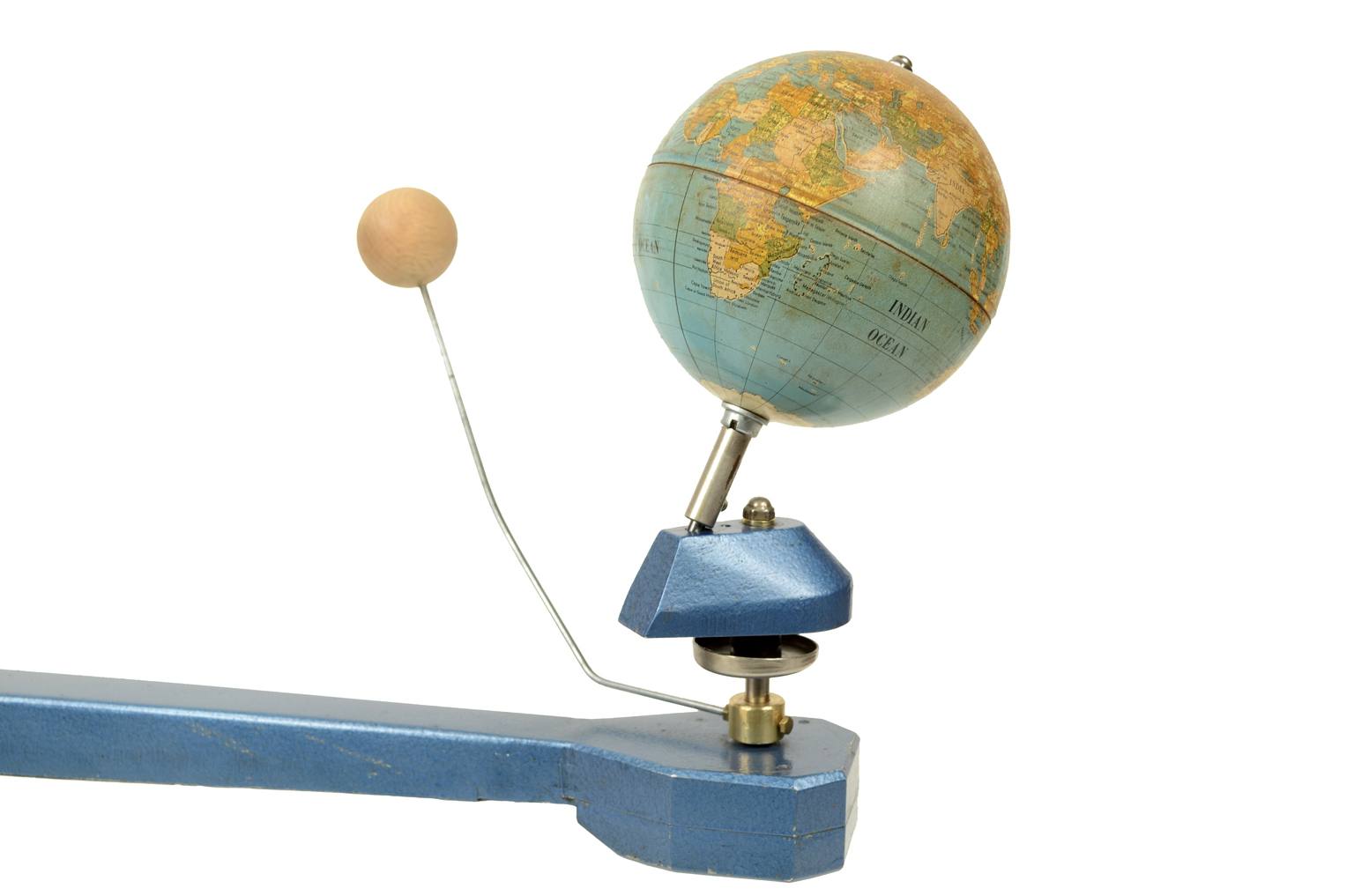 Strumenti astronomici antichi/5163-Planetario meccanico inglese