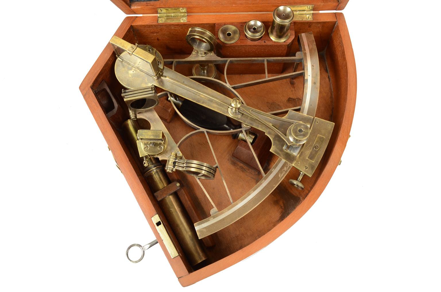 Nautical antiques/5277-English brass sextant