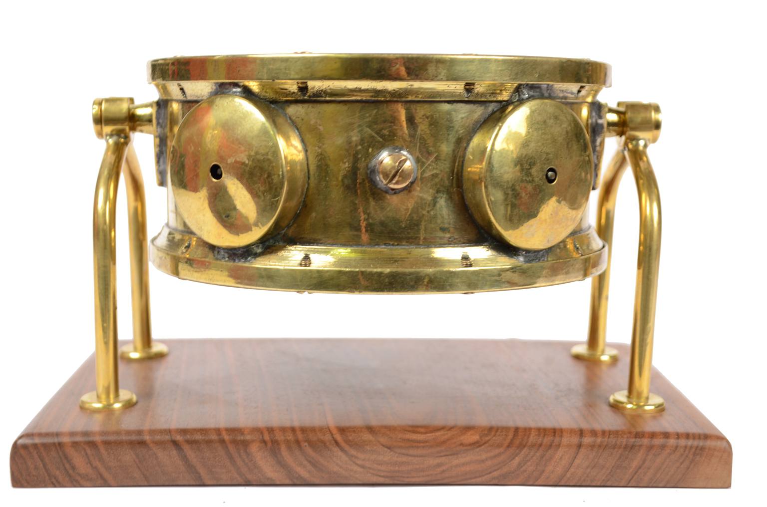 Antique compasses/5323-Old nautical compass