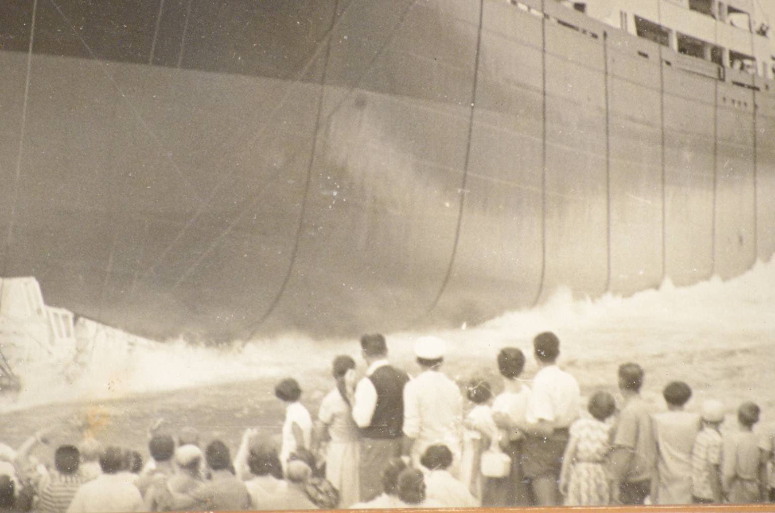 Antiquariato nautico/5498-Navi Riva Trigoso