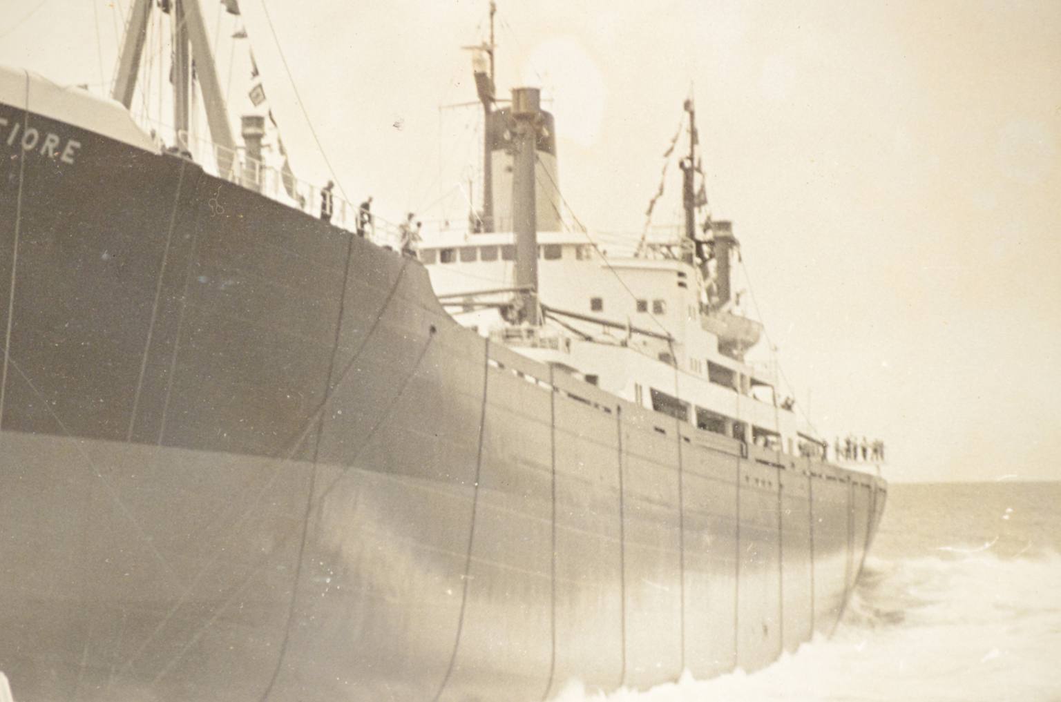 Nautical antiques/5498-Riva Trigoso ships