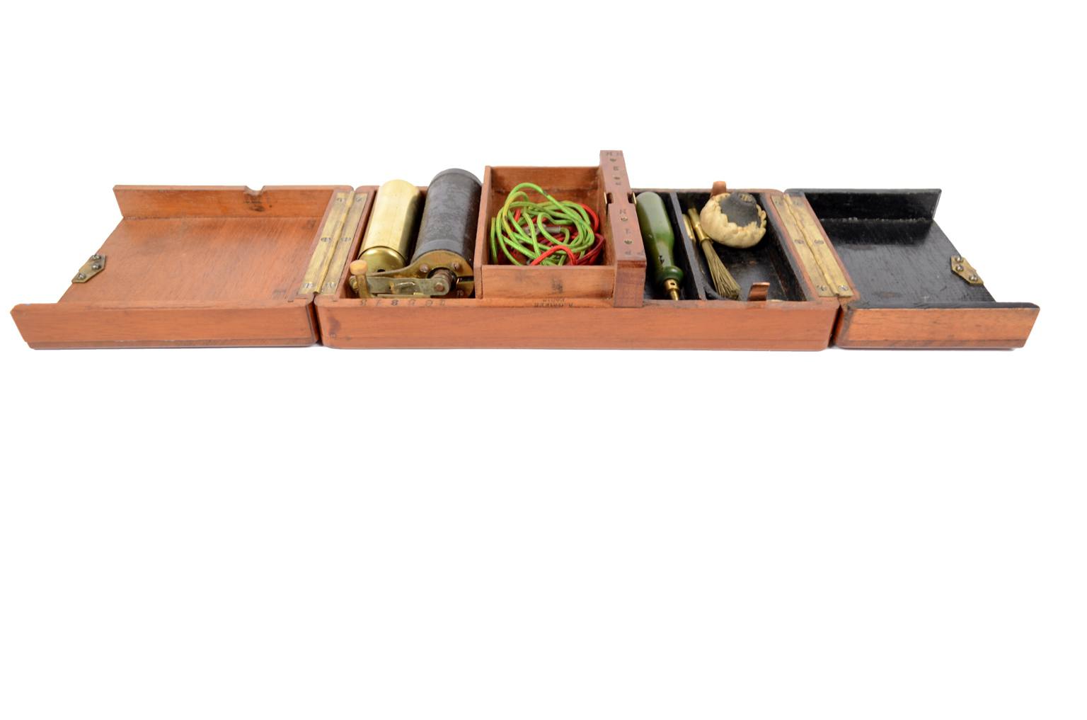 Old medical instruments/5515-Electromedical device