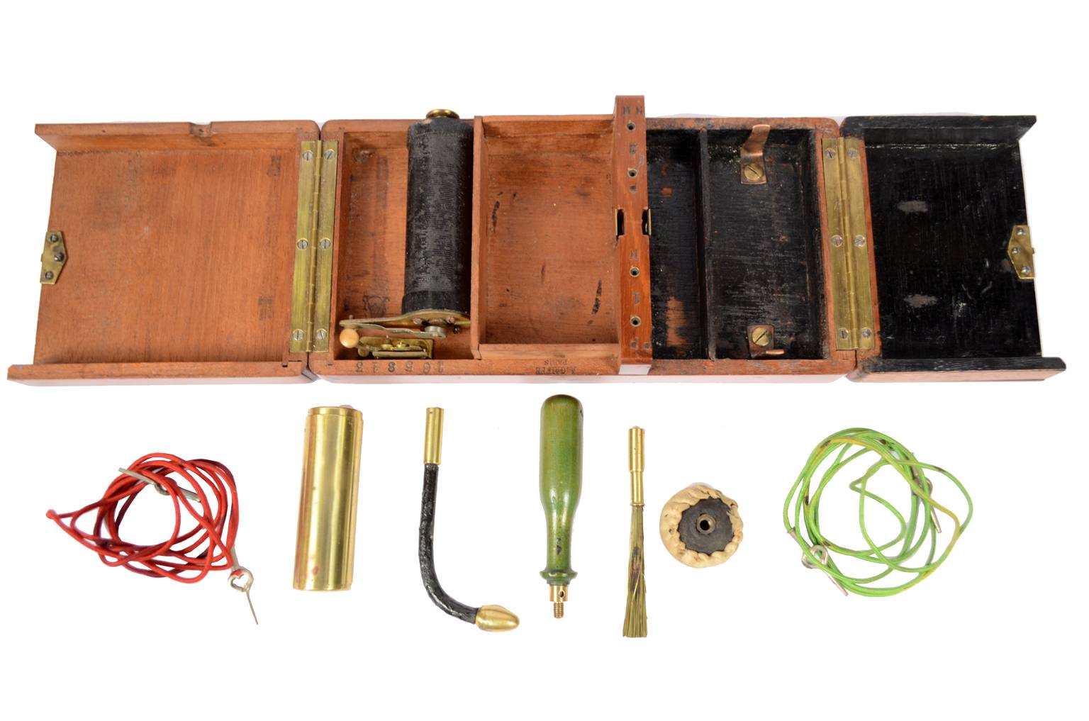 Old medical instruments/5515-Electromedical device