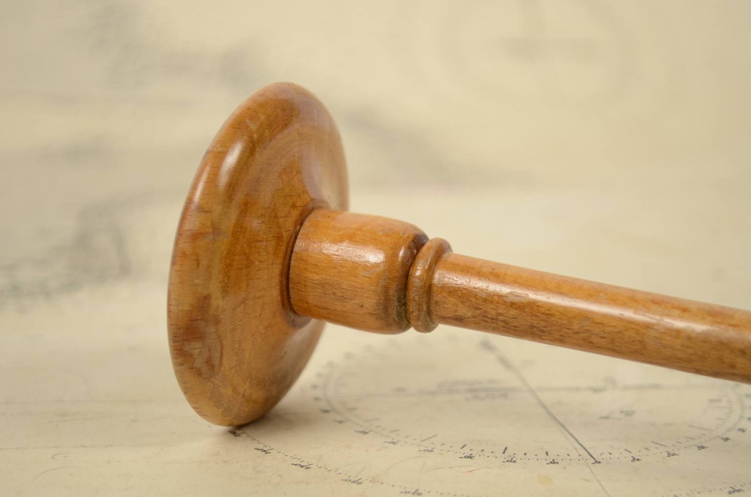 Old medical instruments/5645-Stethoscope 1900