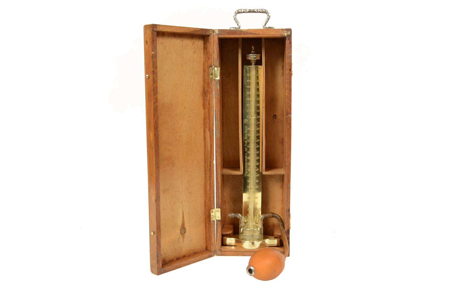 Old medical instruments/5649-Rocci sphygmomanometer