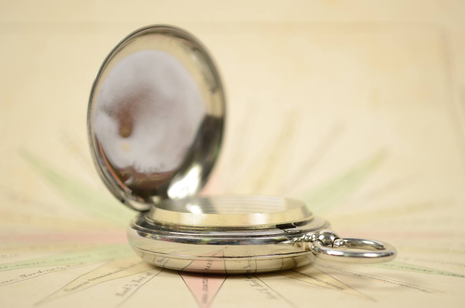 Antique compasses/5781-Royal Air Force compass