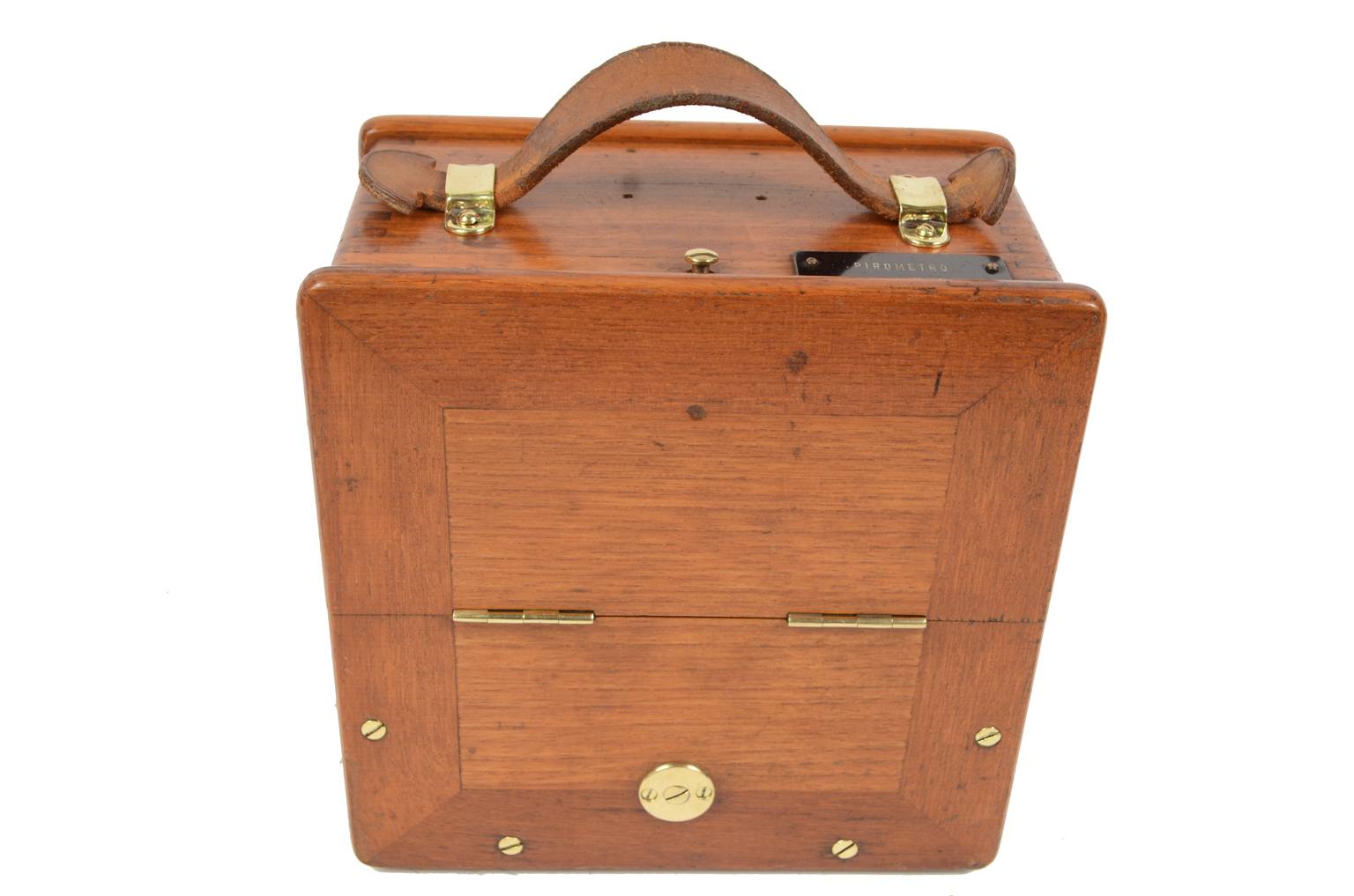 Strumenti di misura antichi/579A-4-Pirometro elettrico