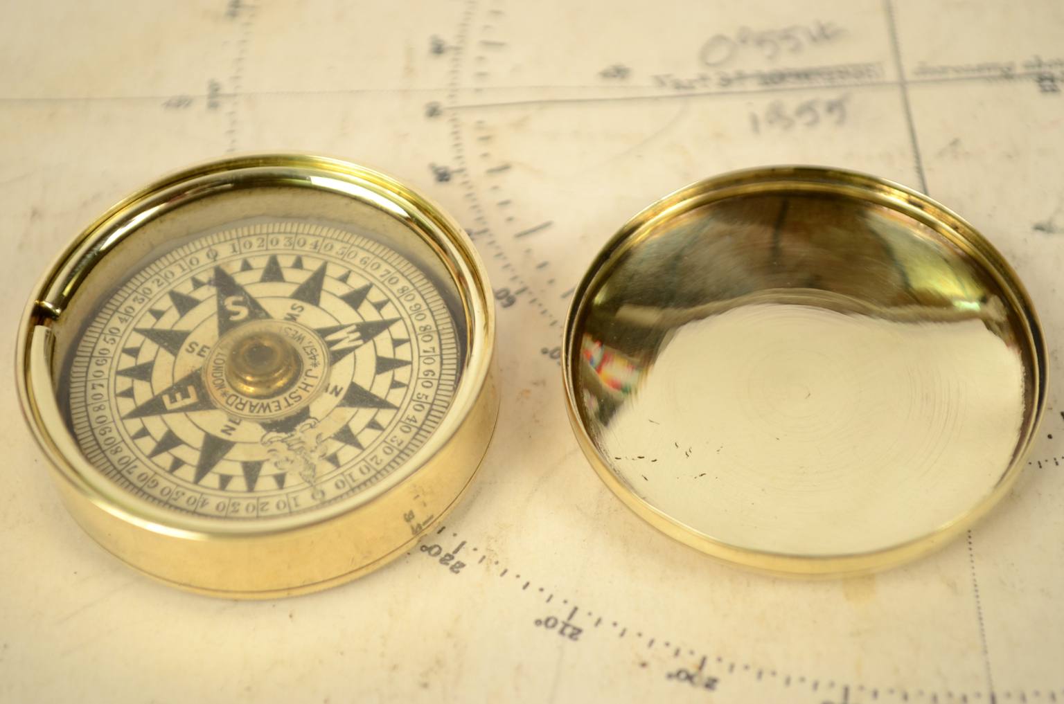 Antique compasses/5993-Vintage compass
