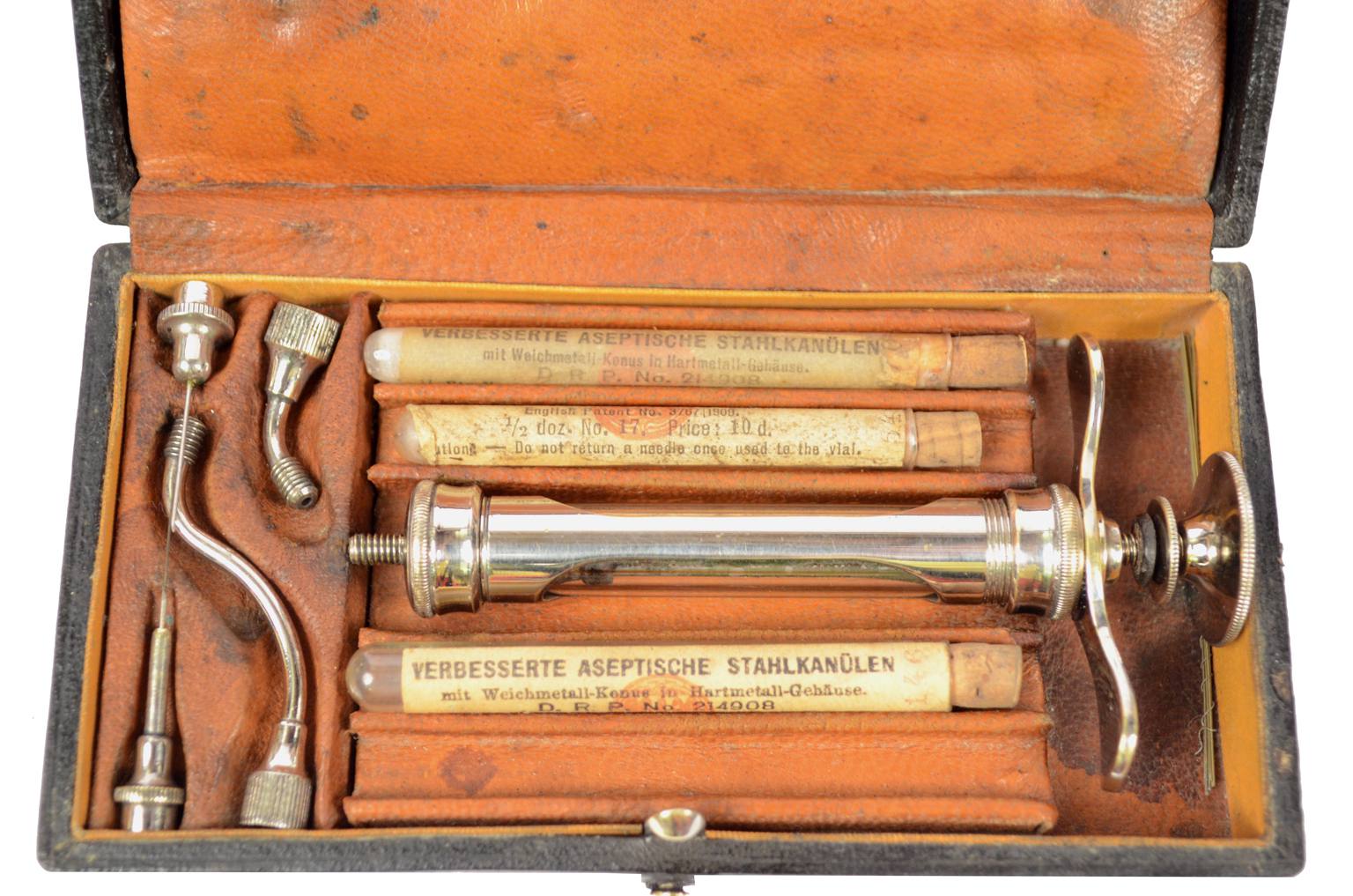 Old medical instruments/60684-Syringe late XIX c