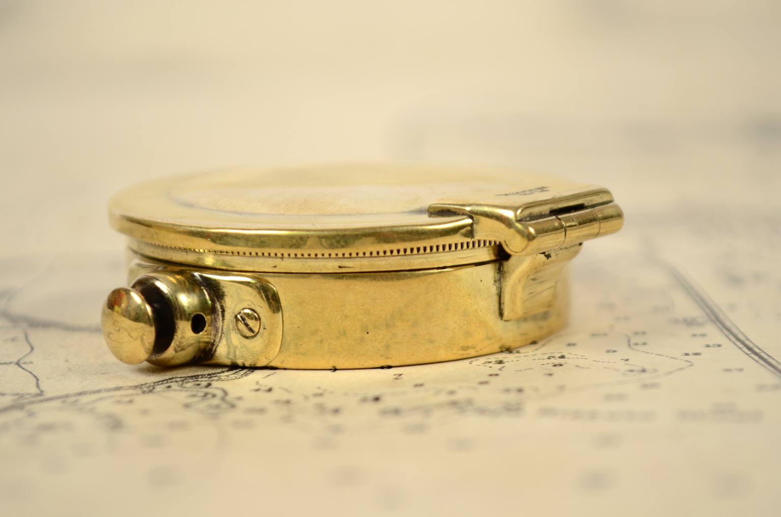 Antique compasses/6073-Compass 1910