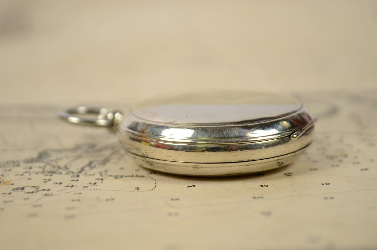 Antique compasses/6076-RAF pocket compass