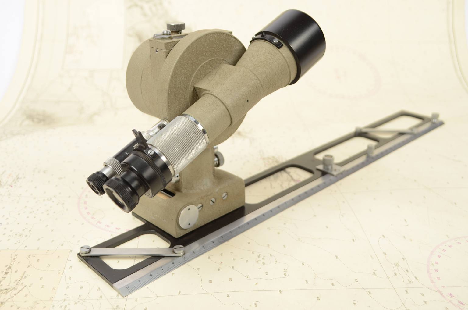 e-Shop/Antique measuring instruments/Code 6093 Plane table 1930s