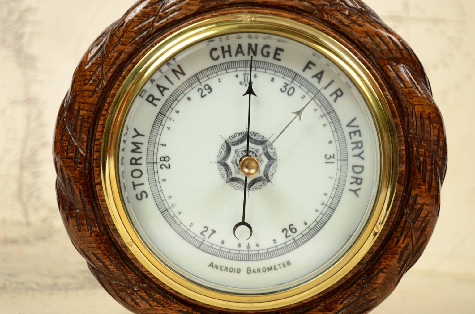 barometers/Code 61052 Vintage barometer