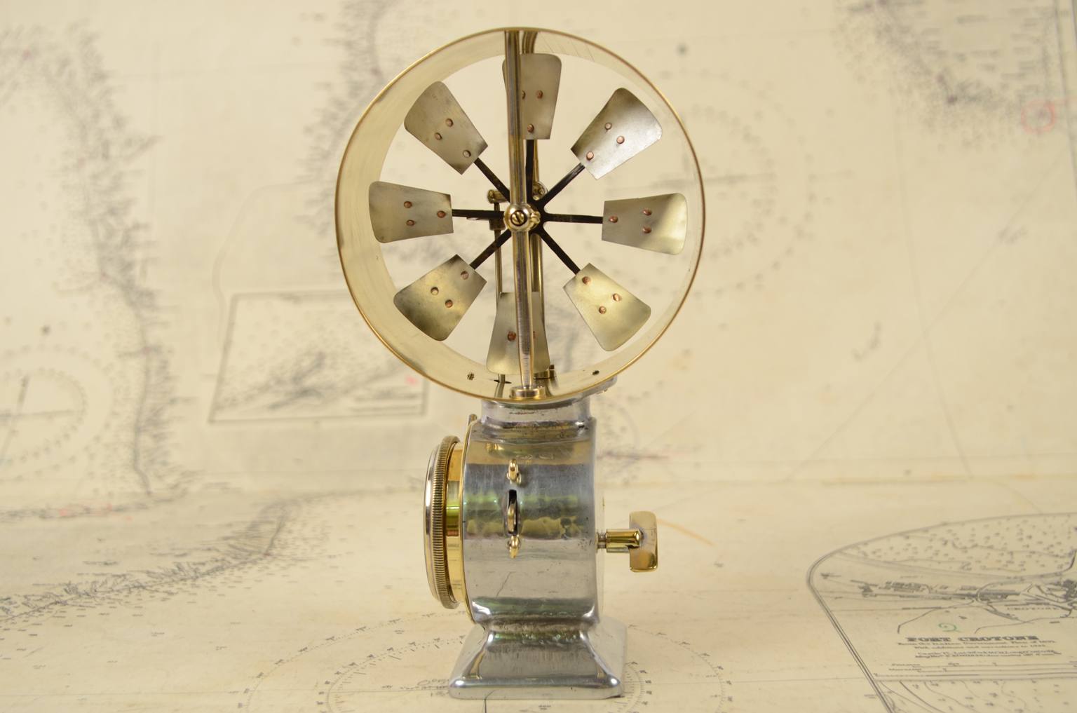 Antique measuring instruments/61056-Antique anemometer