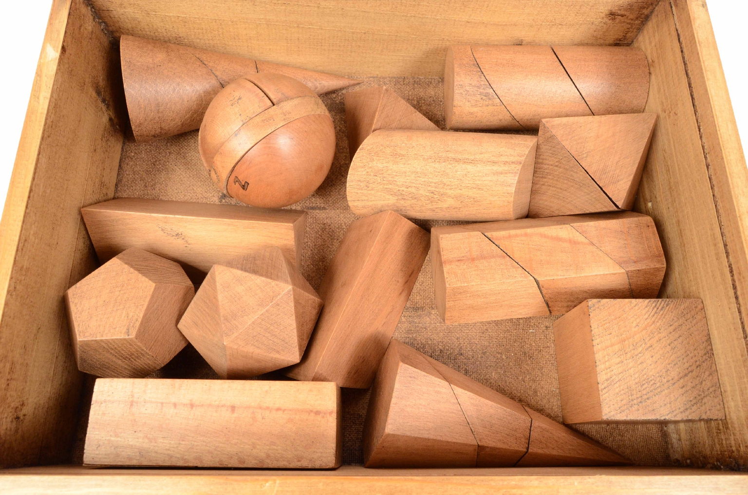 Strumenti di misura antichi/61122-14 Solidi Geometrici