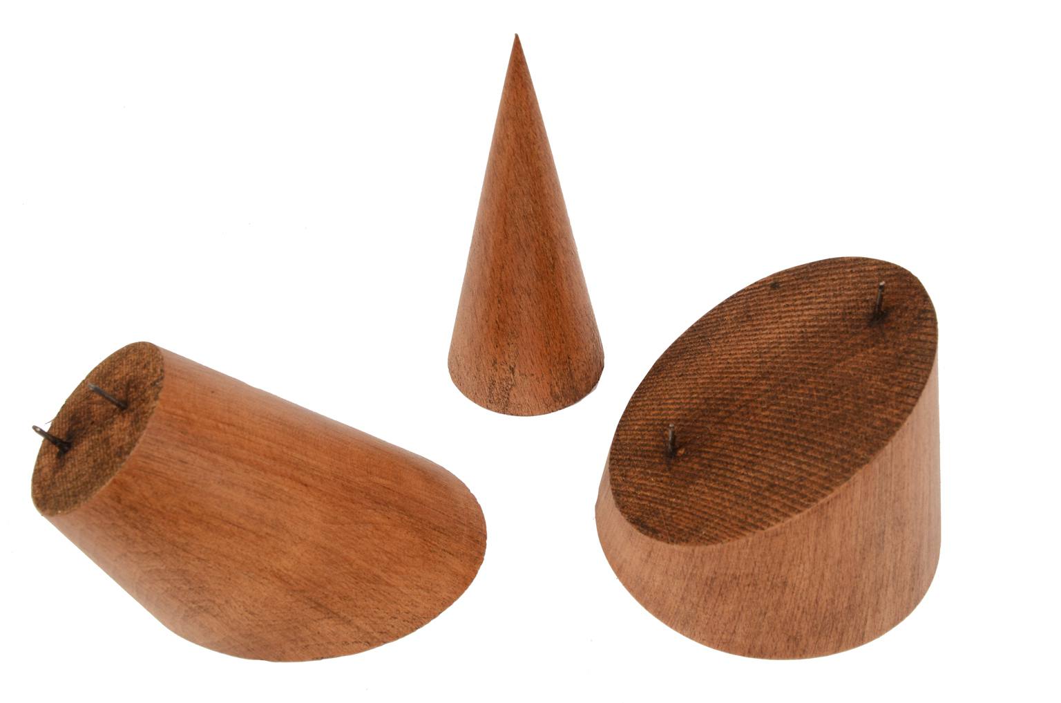 Antique measuring instruments/6113A-Geometric solids