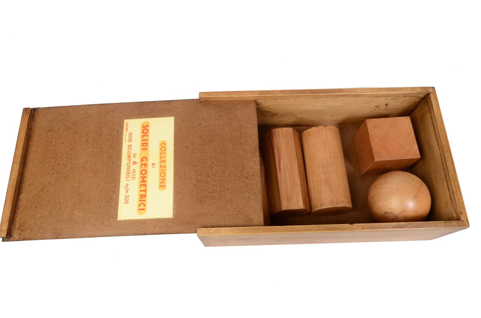 Antique measuring instruments/6113B-Geometric solids