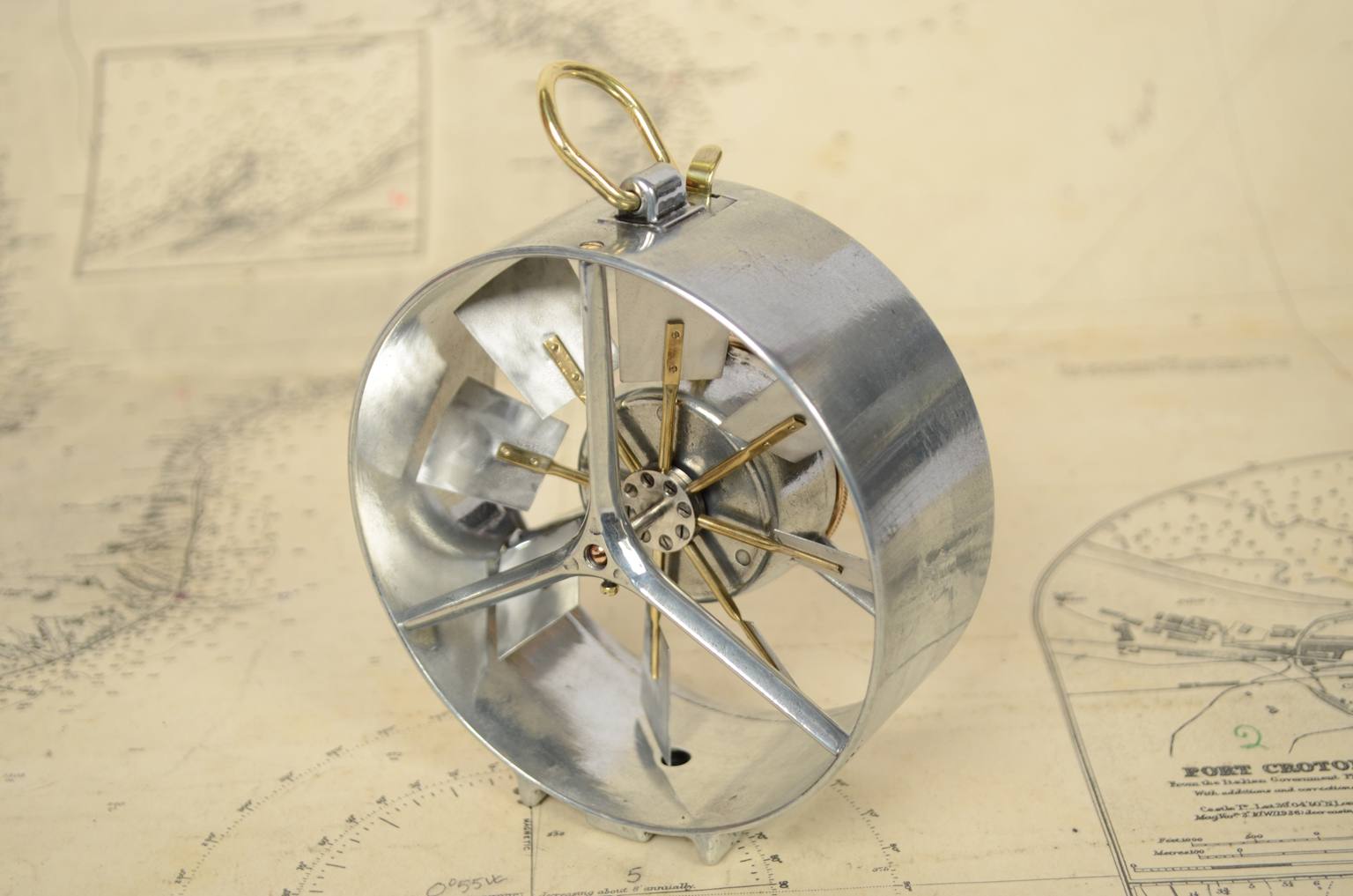 Antique measuring instruments/6155-Antique anemometer