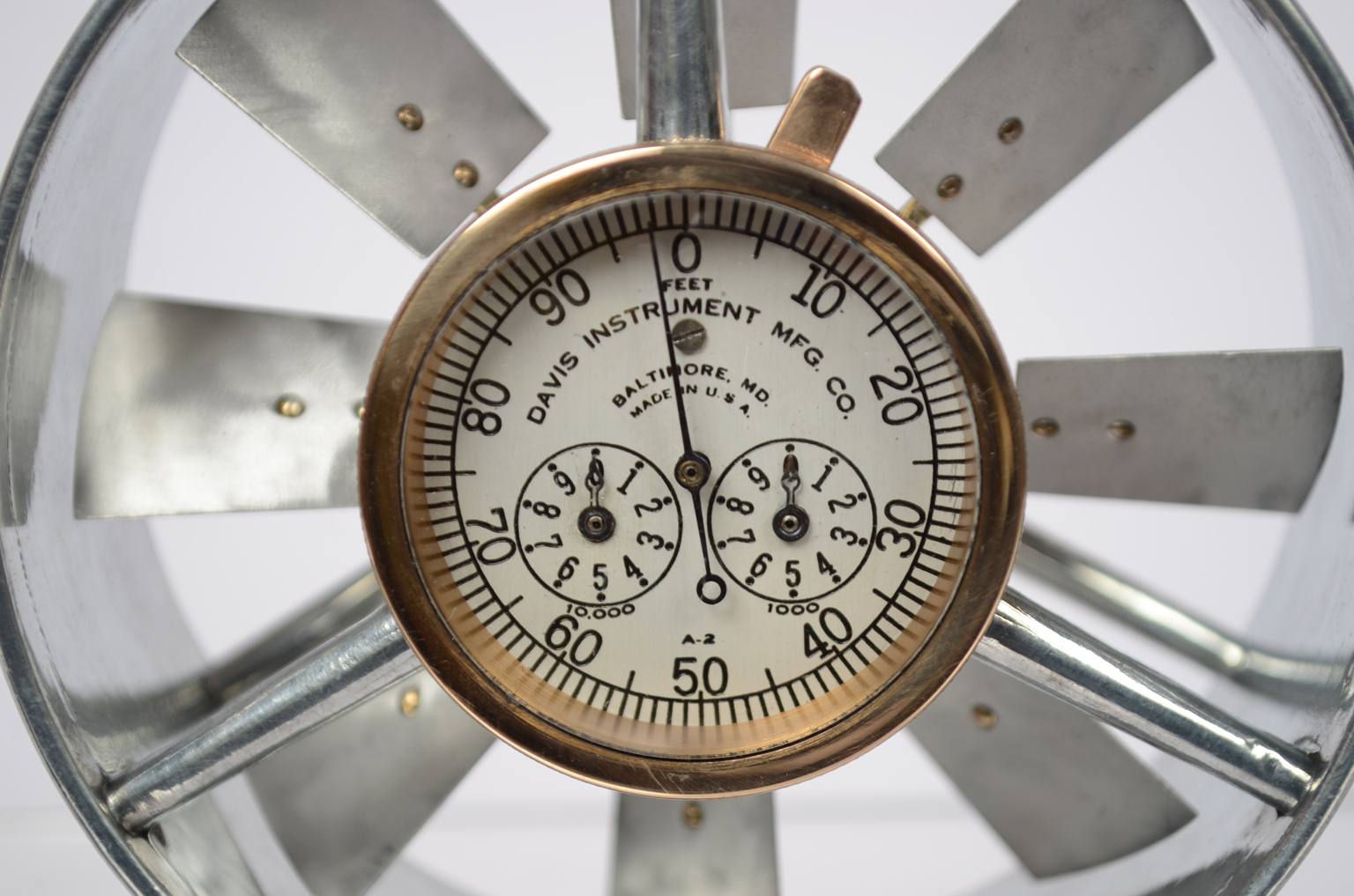 Antique measuring instruments/6155-Antique anemometer