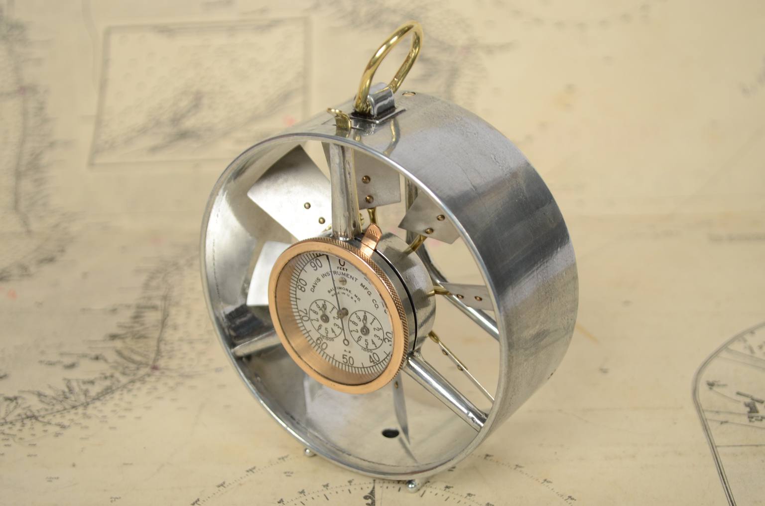 Antique measuring instruments/6155-Antique anemometer