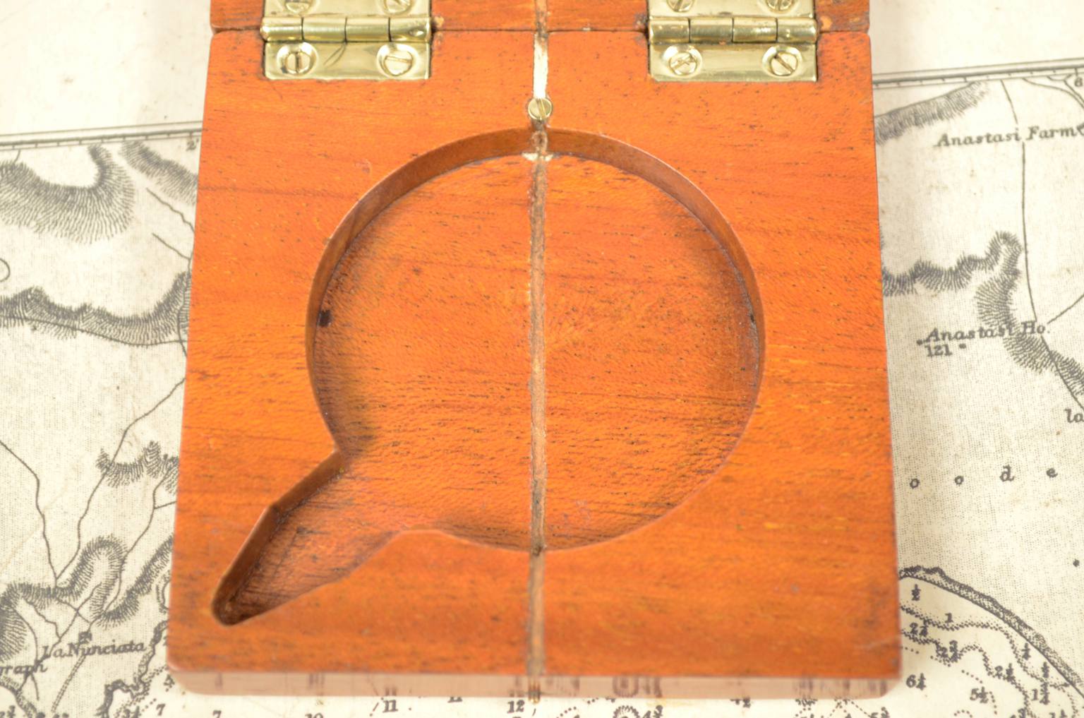 Antique compasses/6193-British compass